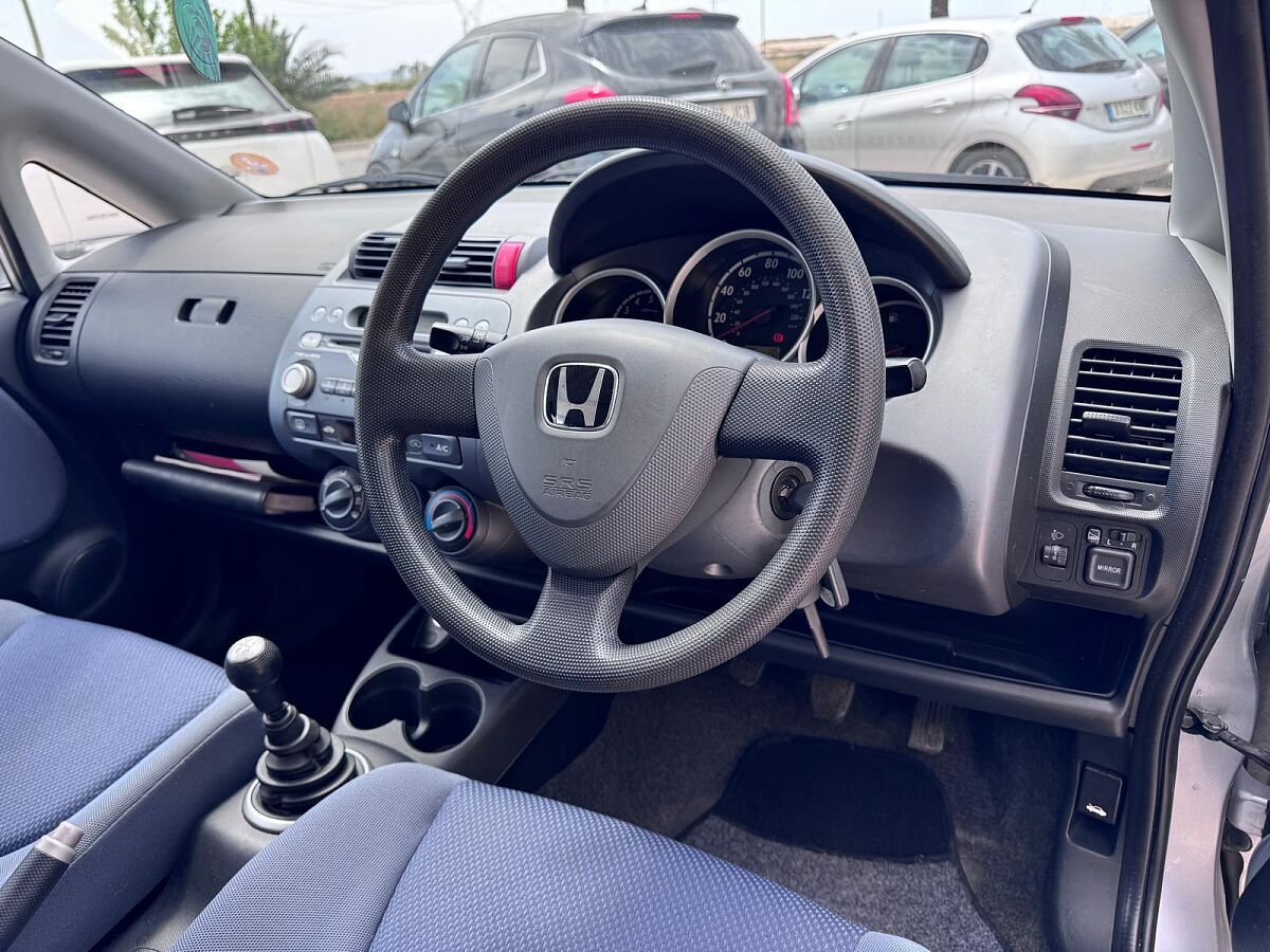 HONDA JAZZ SE 1.3 DSI UK RHD IN SPAIN ONLY 53000 MILES SUPERB LONG MOT 2004